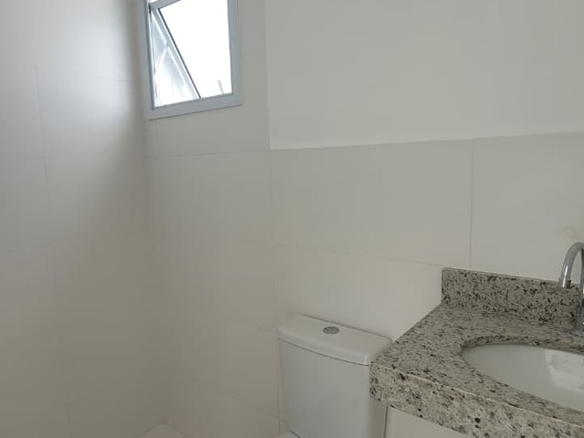 Apartamento para Venda em Ubatuba - 4