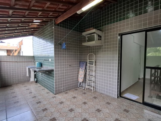 Apartamento para Venda em Ubatuba - 2