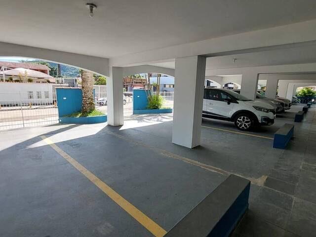 Apartamento para Venda em Ubatuba - 2